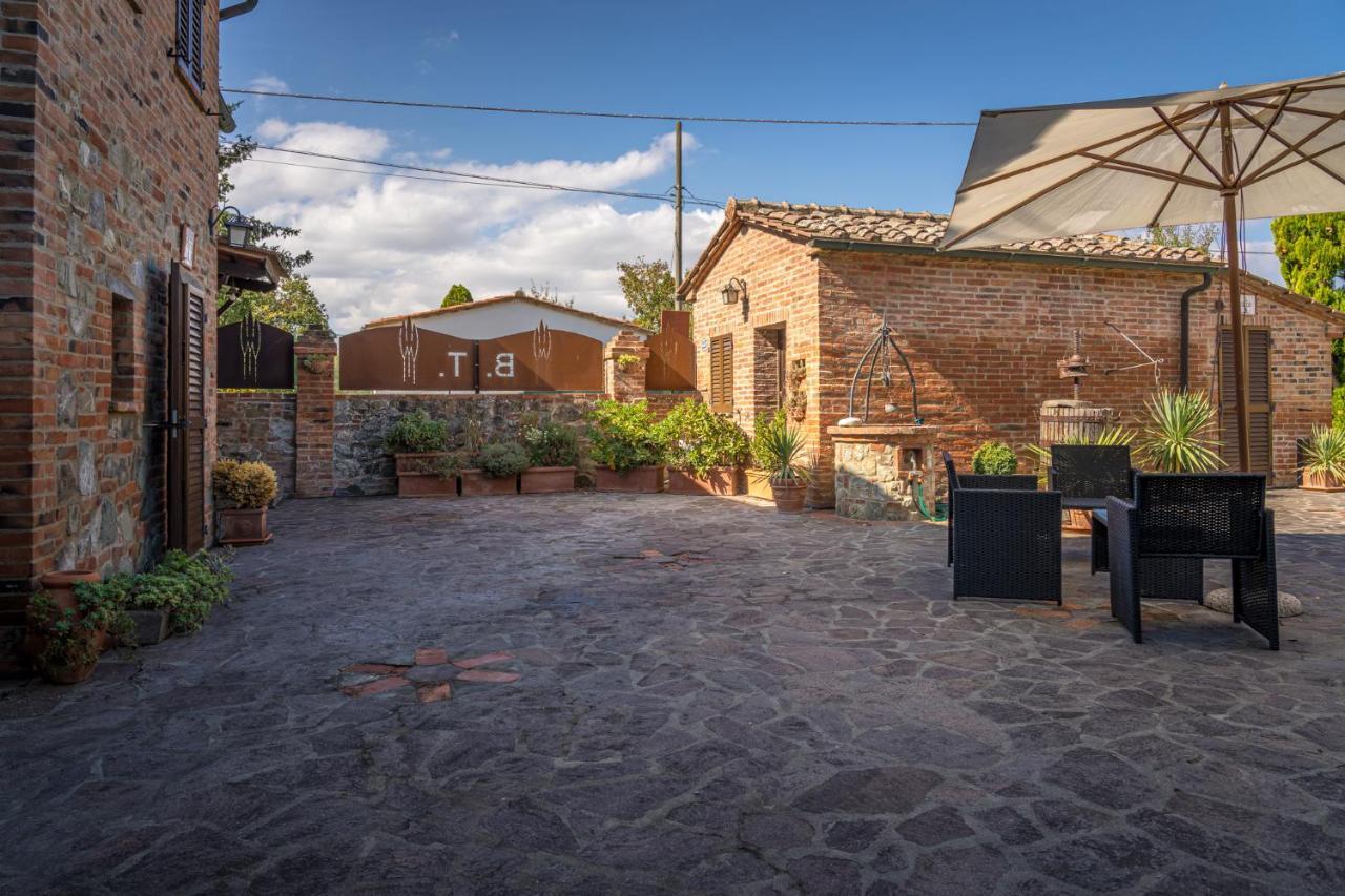 Bed and Breakfast Borgo Terrosi Синалунга Экстерьер фото